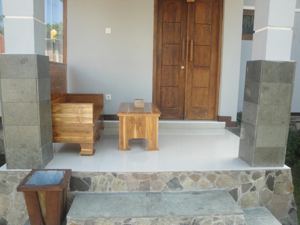 Tri Putri Homestay Kuta  Екстер'єр фото